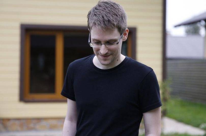 调查称微软每年“合法”避税15亿美元;传俄罗斯考虑将*诺斯**登作为礼物送给美国总统;移动启动网络综合机柜集采