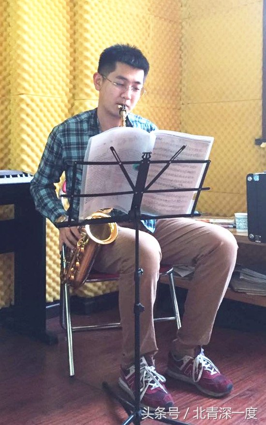 回乡故事萨克斯手田川：用音乐填一道沟