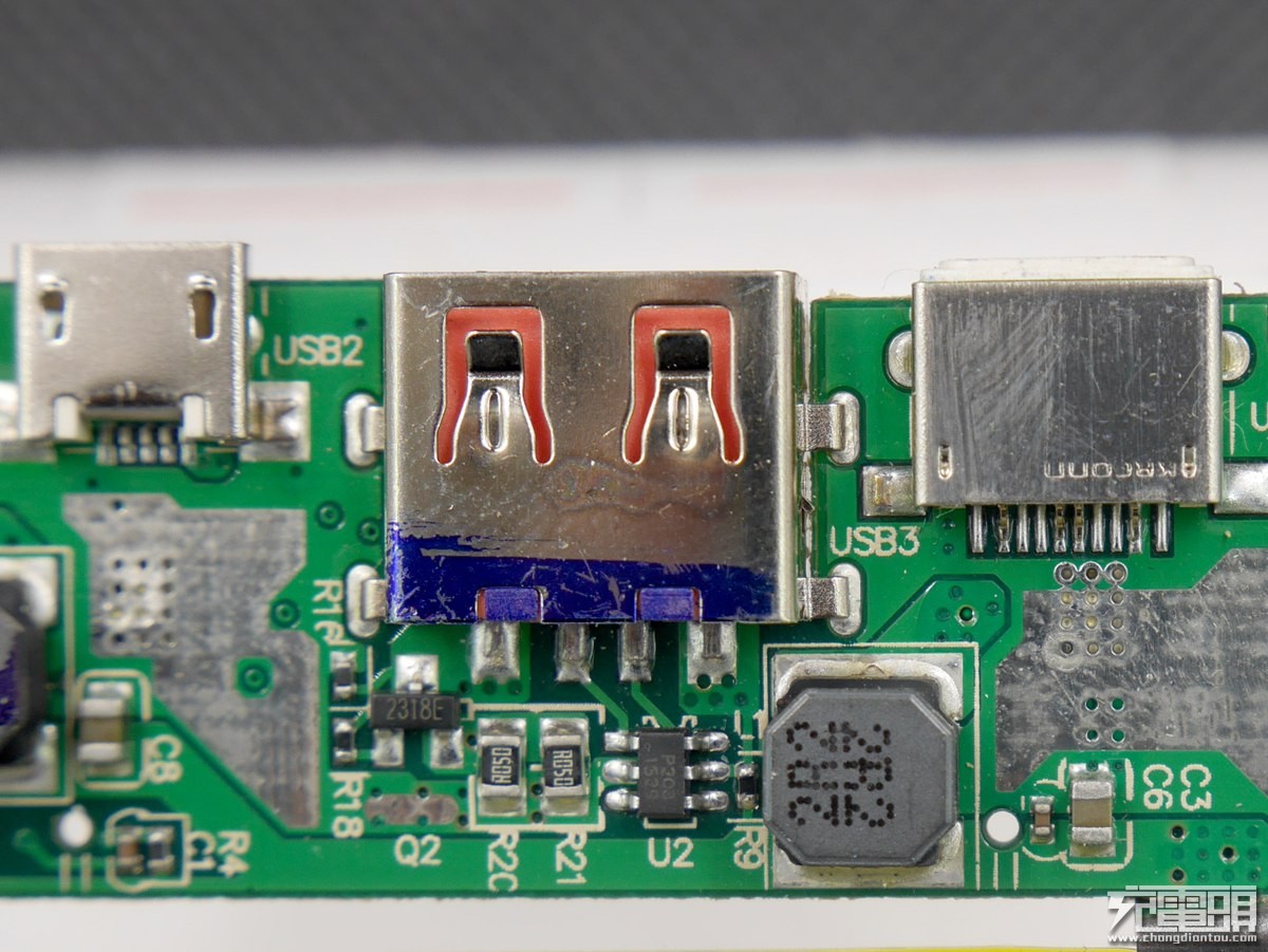 yoobao移动电源600w拆解,yoobao42000移动电源