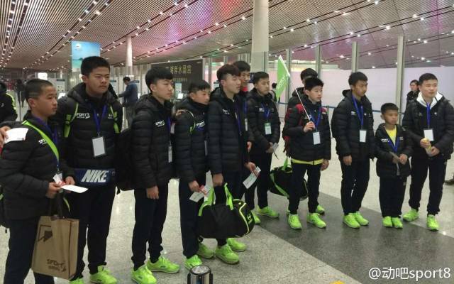 多特蒙德2020德甲之旅,天才少年试训梅西