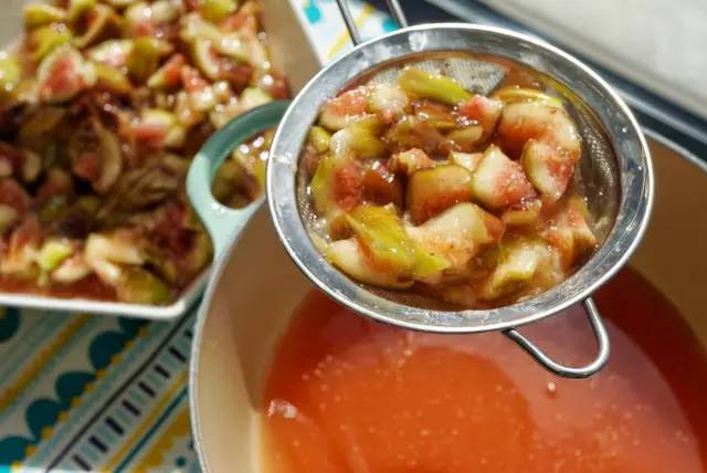 浜彈姘存灉鐢樼敎,浜彈鏃犺姳鏋滃甫鏉ョ殑鐢滆湝