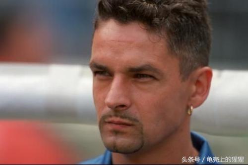 足球场上的帅哥门将,足球场上的帅哥视频