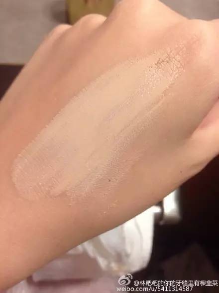 mac定制无瑕粉底nc15,十五款粉底液测评