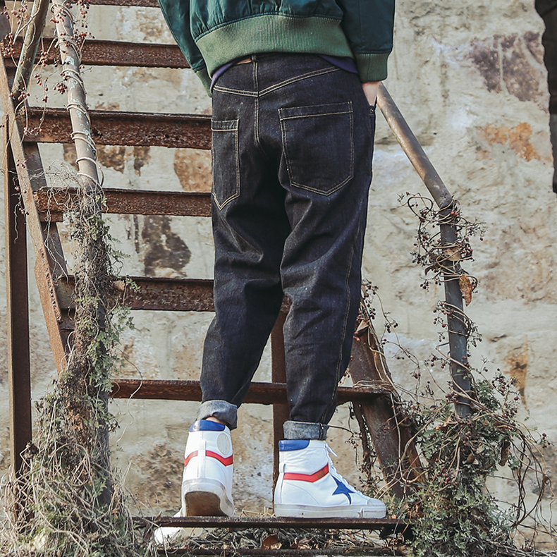 张扬与低调并行的休闲裤穿搭,春装新款直筒阔腿时尚百搭休闲裤