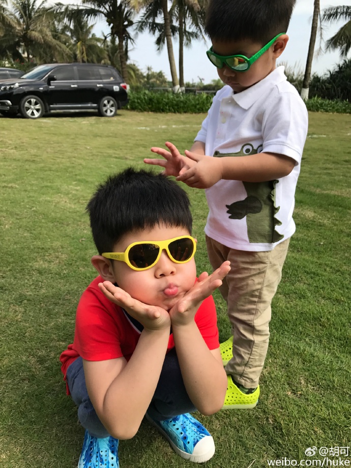 安吉考拉的视频,安吉考拉海边度假