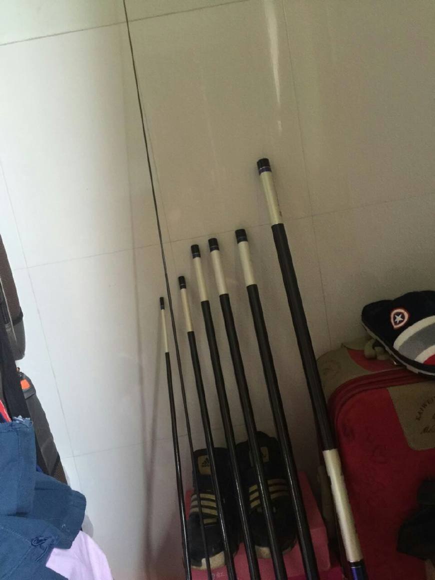 钓鱼鱼竿硬怎么遛鱼视频,鱼竿太软好不好钓鱼