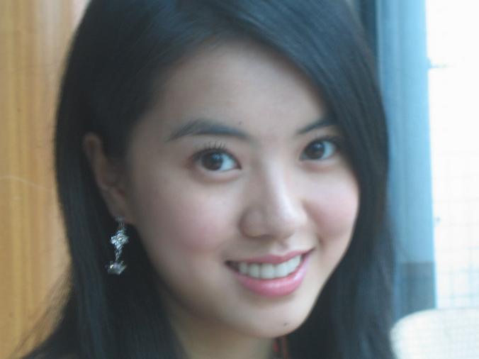 黄圣依伊能静无人选,黄圣依参演功夫2