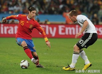 足球场上的超强进球,足球场上过人名场面