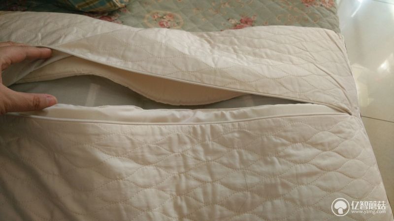 情人节礼物送老婆枕头,情人节枕头双人