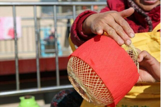 十种最好看的元宵灯笼自制,春节传统灯笼的制作介绍