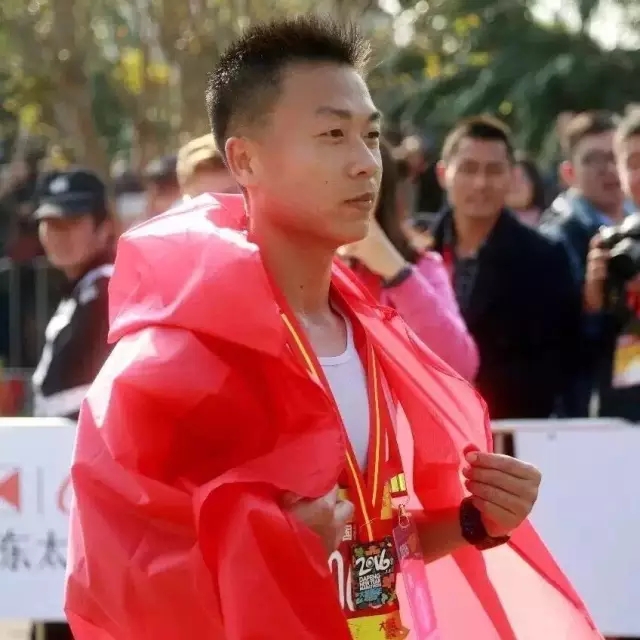 敢超自己－广马“过江龙”斯国松｜广马五周年