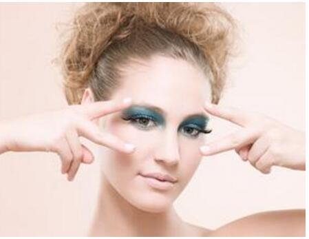 杩囨湡鐨勫寲濡嗗搧鍒墧,杩囨湡鍖栧鍝佷笉瑕佹墧绔嬮┈鍙樺簾涓哄疂