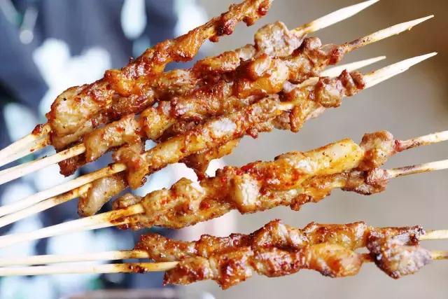 想和你一起吃遍各种美食,和你一起吃遍各地的美食