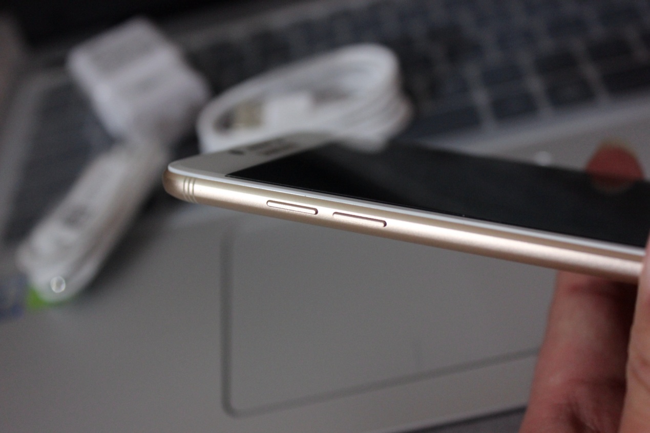 三星手机c7pro评测参数,三星手机c7与c7pro的区别