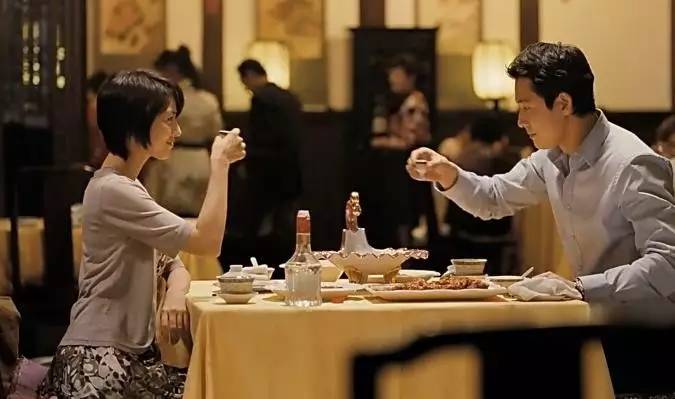 高圆圆郑雨盛甜蜜镜头,高圆圆和韩国明星郑雨盛