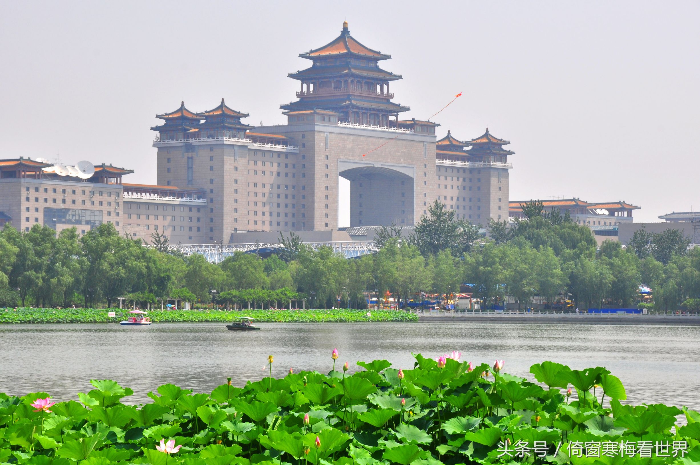 以莲花为名的景点,北京莲花池公园里有莲花亭吗