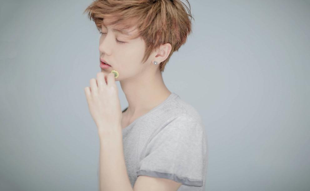 鹿晗爱好的事业,鹿晗最大的爱好是什么