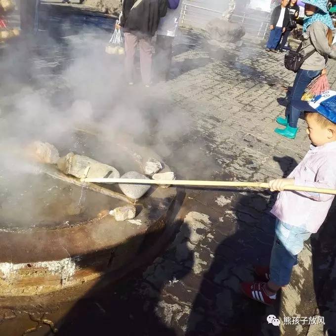 能在异国被警察抓也没谁了吧？这是我的清迈，和你去的不一样！