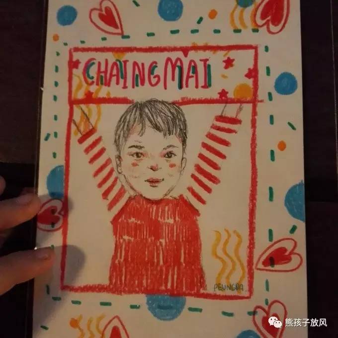 能在异国被警察抓也没谁了吧？这是我的清迈，和你去的不一样！