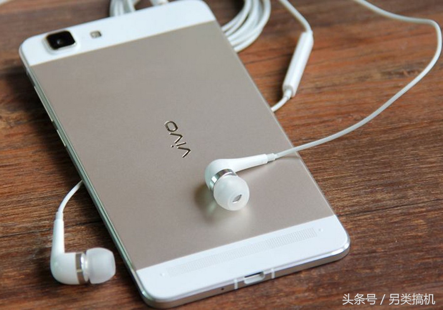 全球最薄手机排行榜，前十名中国就占了七席