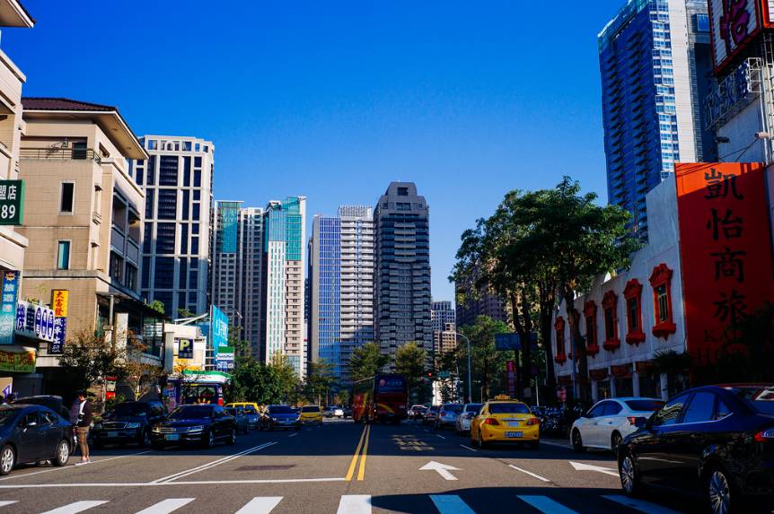 定位独特的LeicaM-D，只是没有屏幕而已吗？