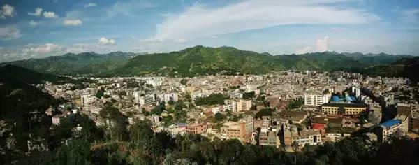 贵州省各县区经济排名,贵州地区总值多少