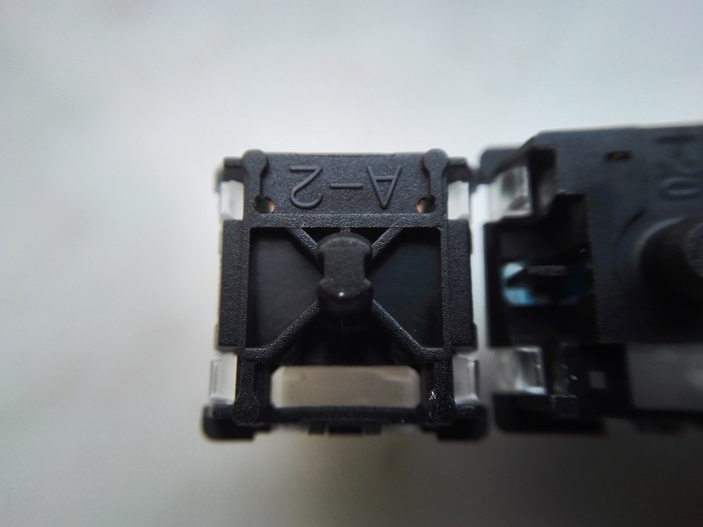 光轴跟普通机械轴差别很大吗,光轴轴体和普通机械轴通用吗