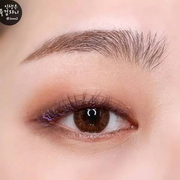 爱丽小屋粉色眼影盘,爱丽小屋提亮眼影