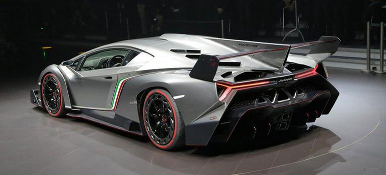兰博基尼venenoroadster是毒药吗,兰博基尼毒药venenoroadster