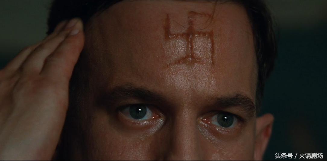 篡改二战历史烧死希特勒！变态割军官头皮，却成了部经典的B级片