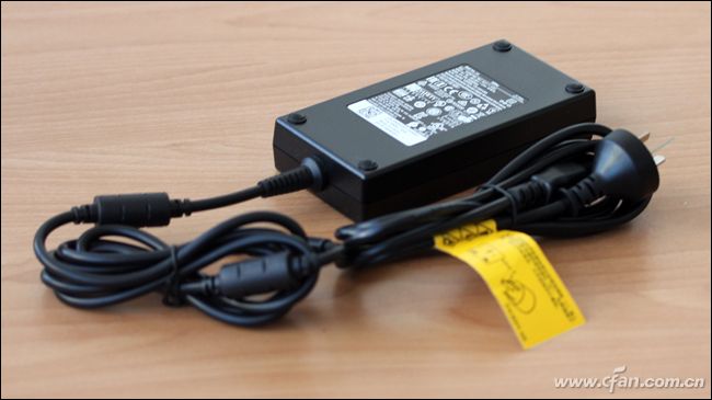 戴尔alienware13游戏本,戴尔外星人alienware13r3