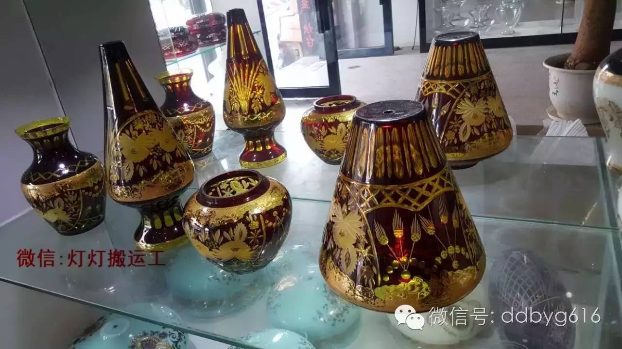 精美玻璃艺术品,精美水晶玻璃瓶