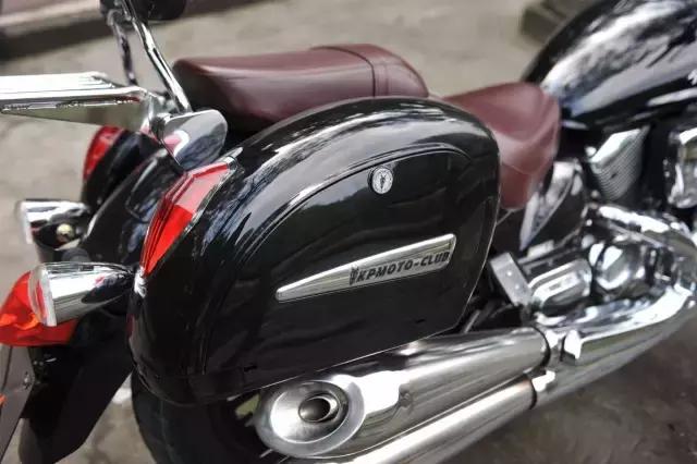 力帆最新款v缸250太子摩托车,力帆v缸250街车