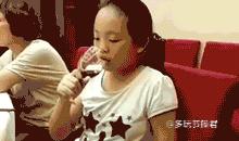 和女朋友吵架搞笑视频,和女朋友吵架的搞笑视频