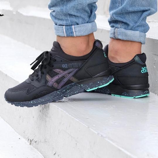 走步的运动鞋夏季女士,好看的男女同款运动鞋