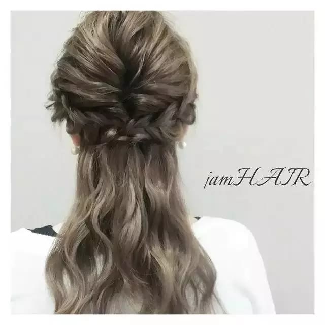 谢娜素颜照流出张杰表示不嫌弃 (谢娜最近发型)