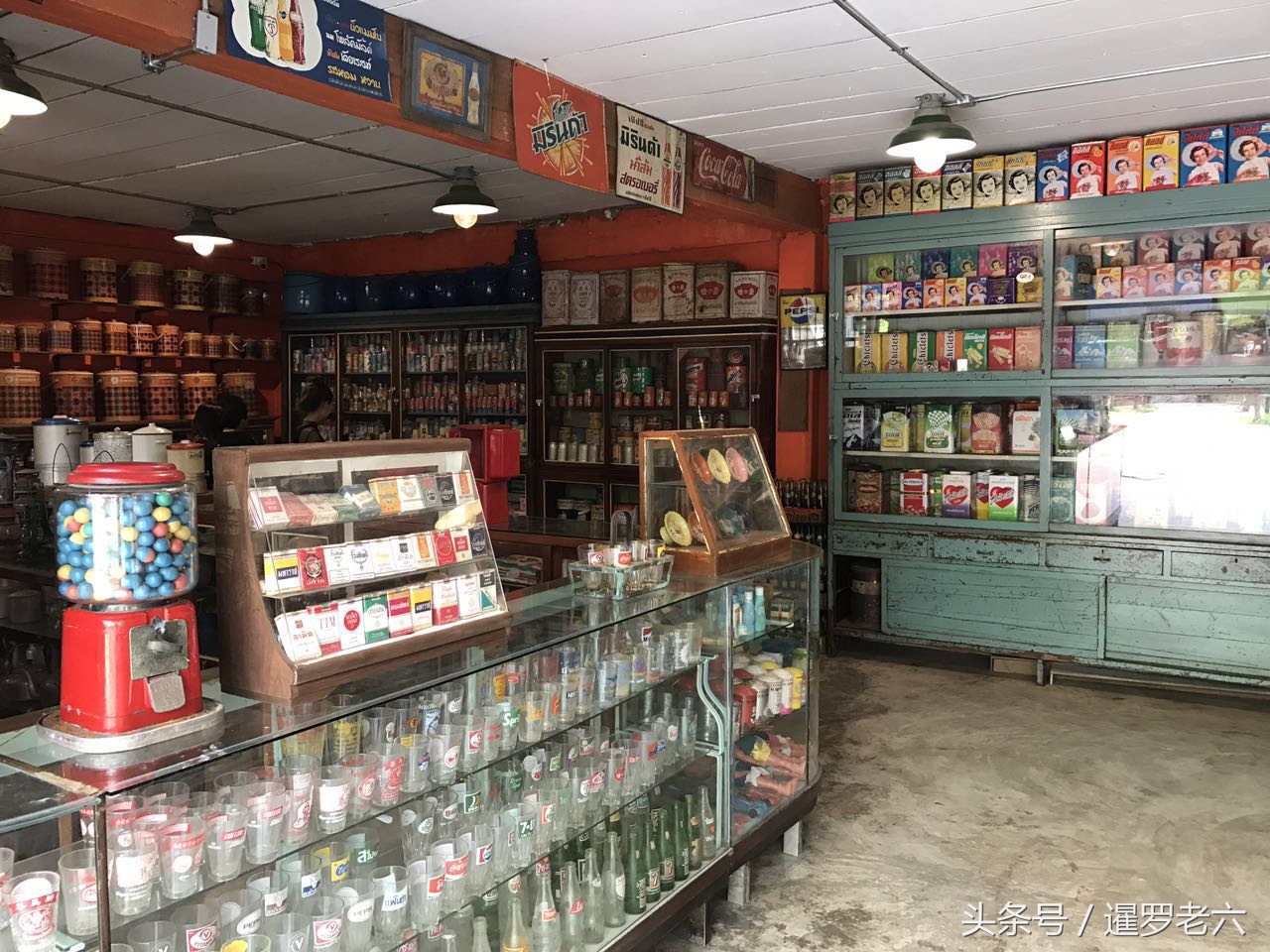 泰国的包公洗衣粉、包公牙膏、黑人牙膏您见过吗？挺有意思！