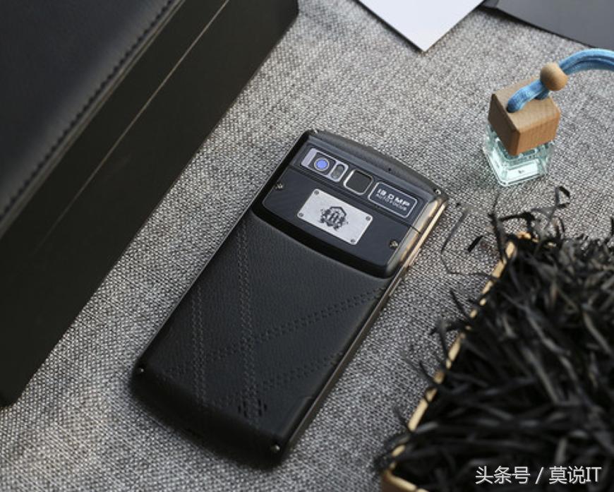 这款三防有点碉！4G+64G+4800mAh，售价2998