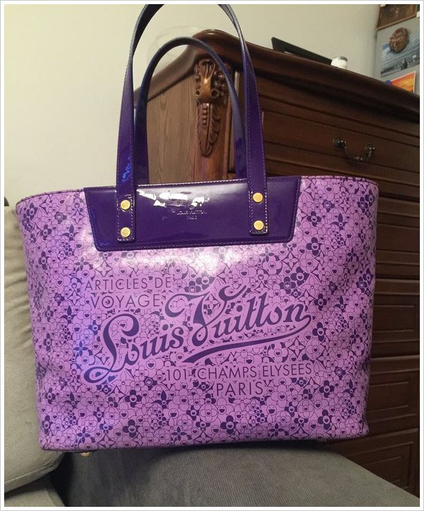 富家千金德法美加4国疯狂购物，只买了PRADA15只包，请网友们鉴定