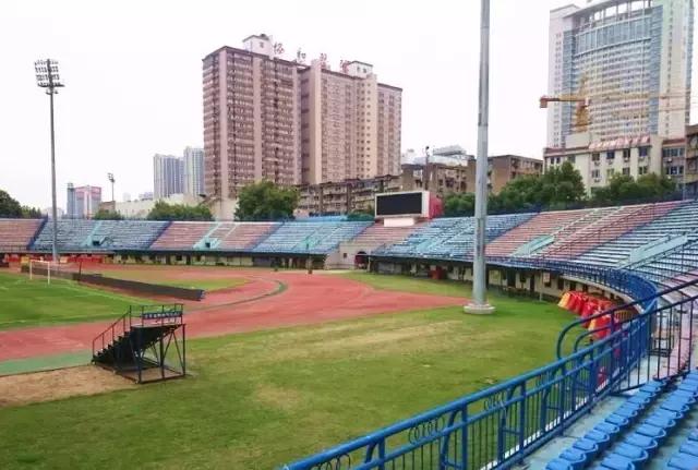 新华路武汉足球,武汉足球历程