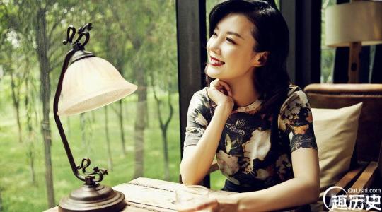 职场女性不应该母乳喂养,有关职场妈妈母乳喂养辛苦的文章