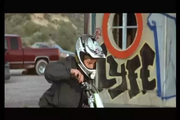 这是你们要的大长腿，备好纸巾，准备上下其手吧