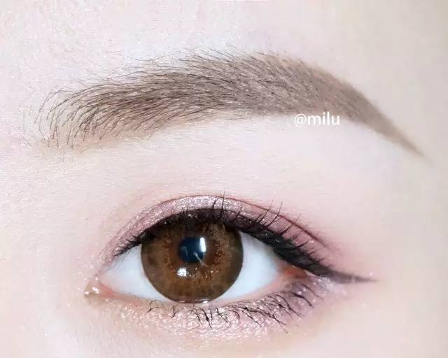 一机在手天下我有原视频,一盘多用的眼影盘便携