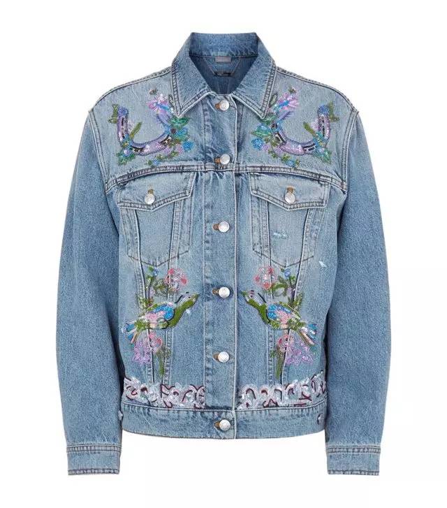 早春如何挑外套颜色好看,秋天的皮衣外套该怎么选