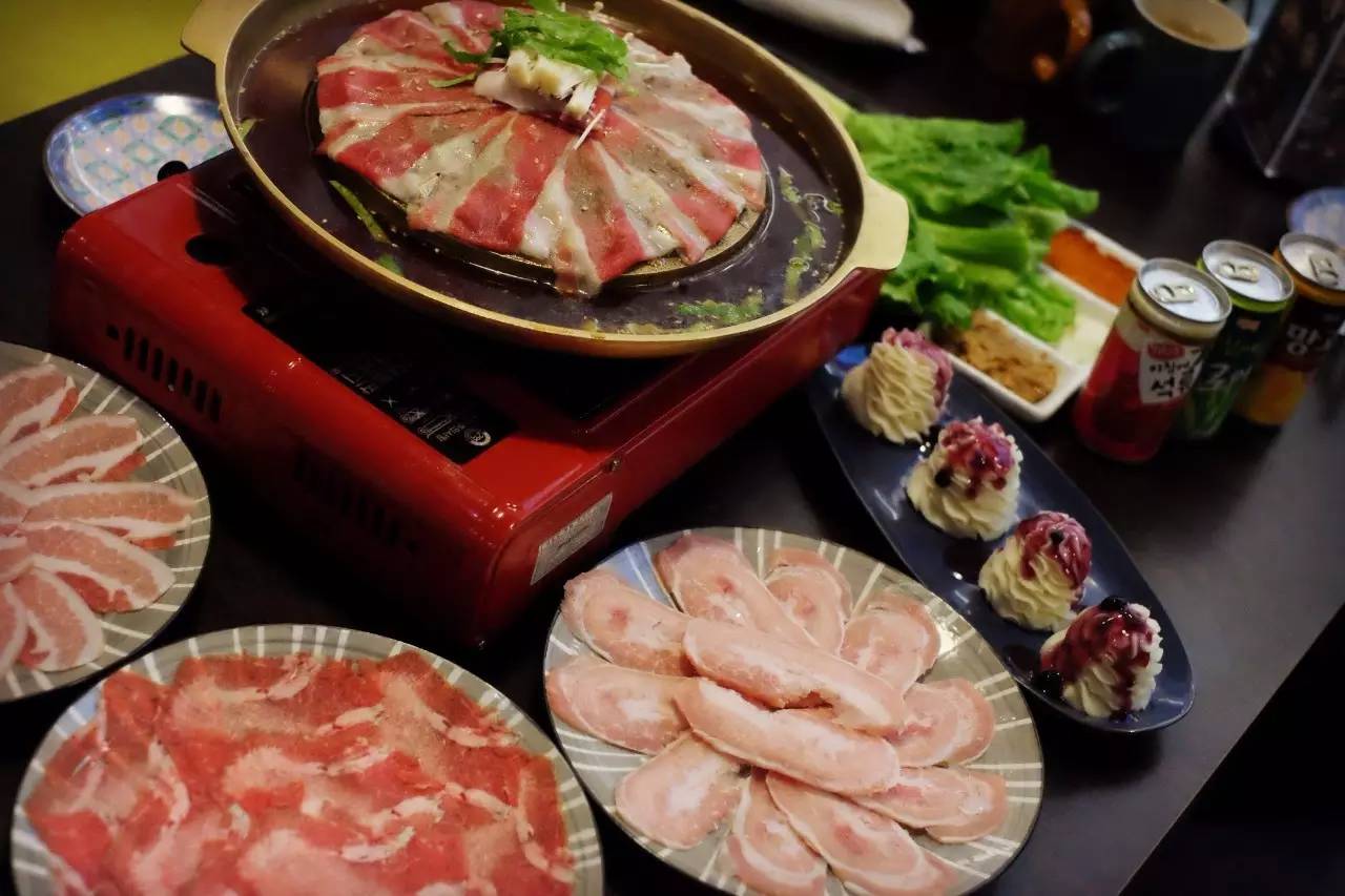 铜锅涮肉为啥不是铁锅,铜锅为啥不能用烧烤炭