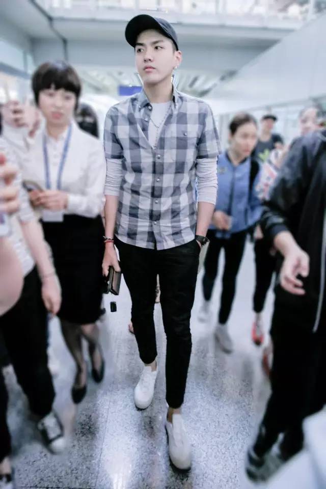 有版型的棒球帽,棒球帽的各种花样