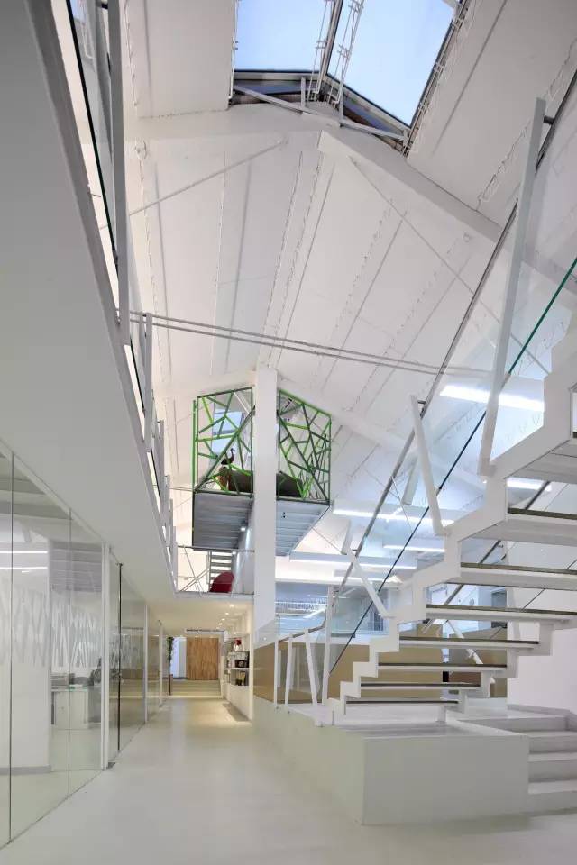 大隐于市的“顶级办公空间缔造者”——艾迪尔建筑装饰北京总部探秘「设易网1410期」