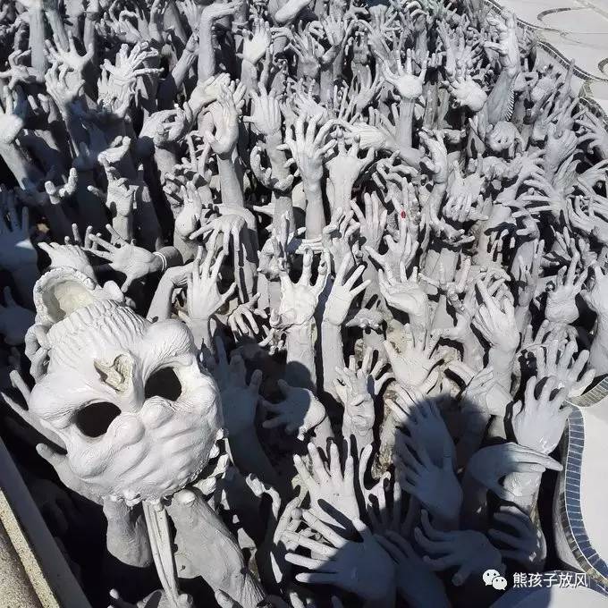 能在异国被警察抓也没谁了吧？这是我的清迈，和你去的不一样！