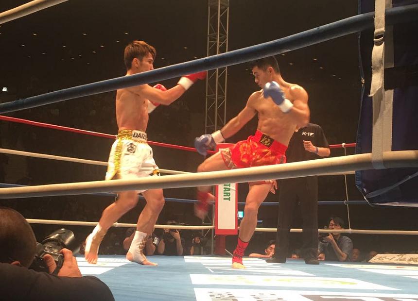 他今天扫平日本K-1!五星红旗高耸世界之巅!