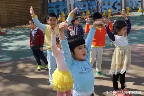 幼儿园大班上下楼梯常规儿歌,儿歌100首幼儿园中班常规